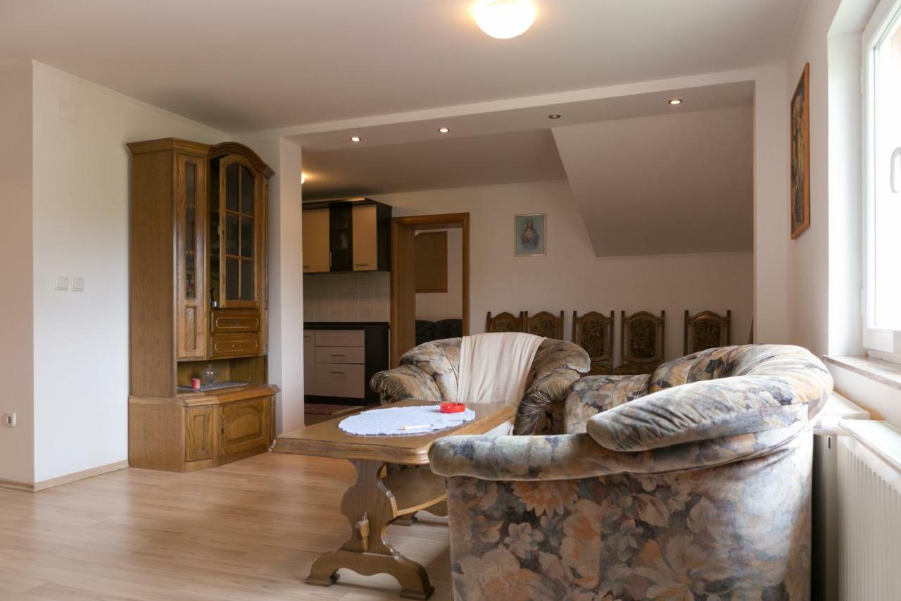 Apartmani Ruza Красно Поле Екстериор снимка